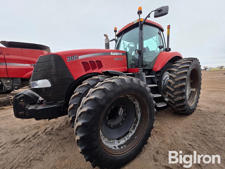 case-ih-magnum-305-image-1
