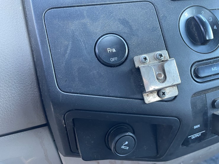 ford-f250-xl-image-62