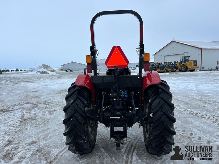 case-ih-farmall-70a-image-6