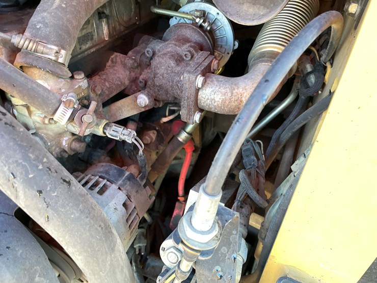 caterpillar-257b-image-18