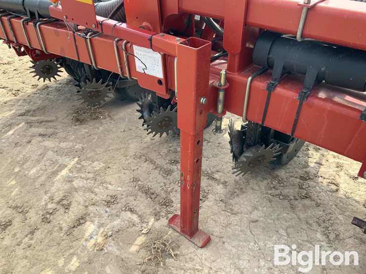 case-ih-1200-image-13