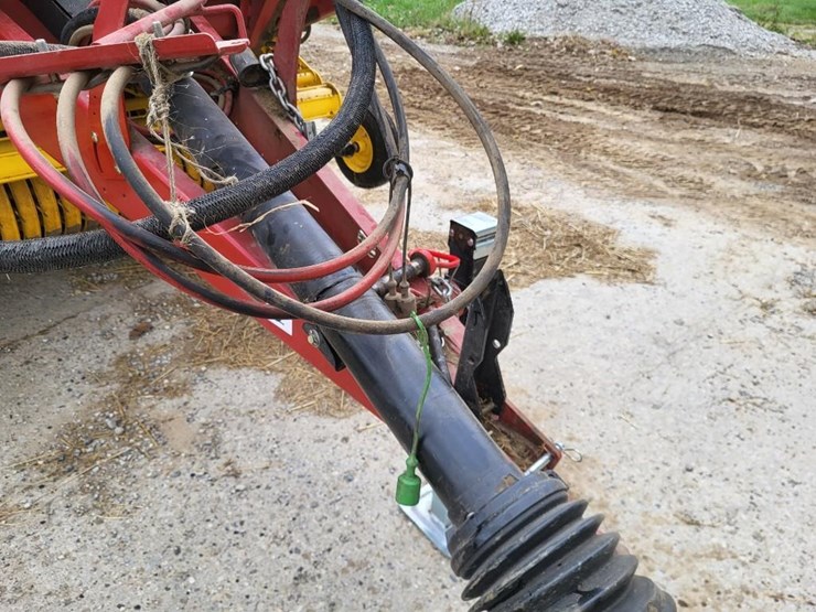 2021-new-holland-450-image-41