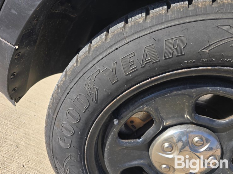 ford-explorer-police-interceptor-image-17