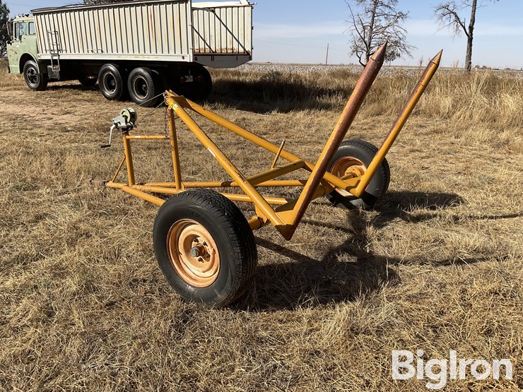 single-round-bale-trailer-image-7