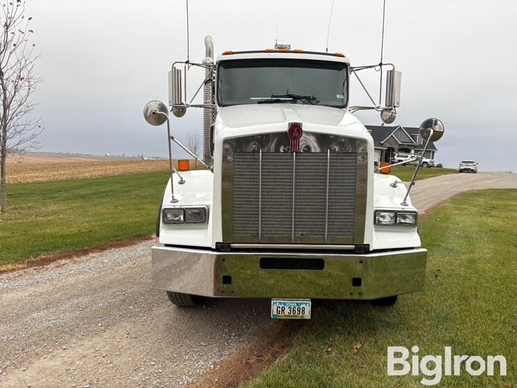 kenworth-t800-image-2