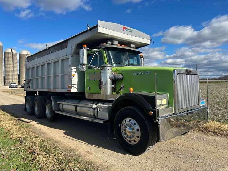 western-star-4964f-image-8