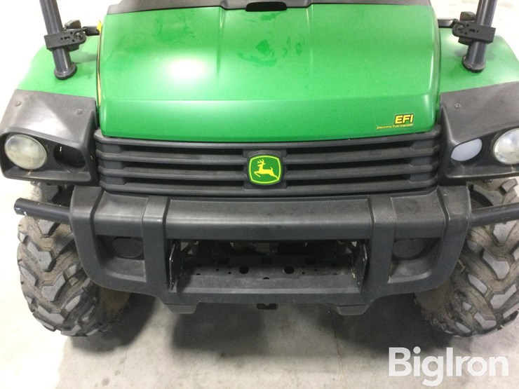 john-deere-gator-image-11