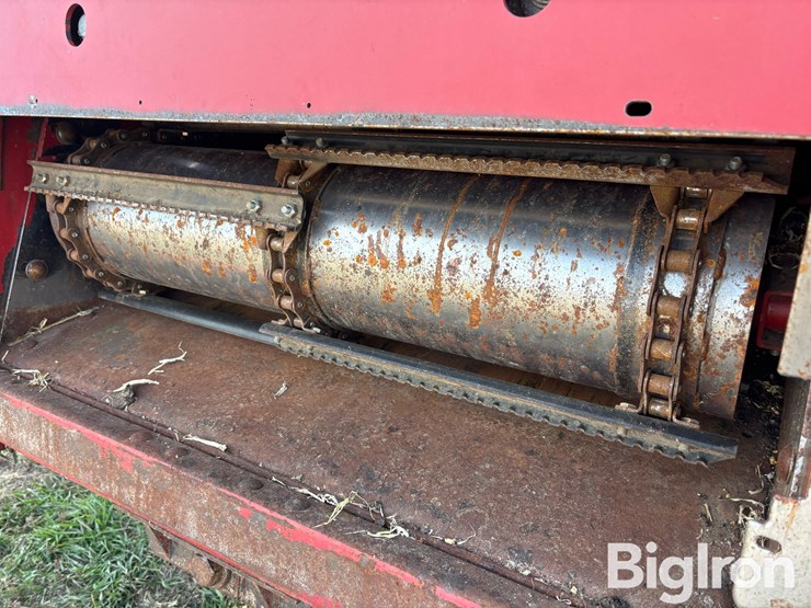 case-ih-2588-image-12