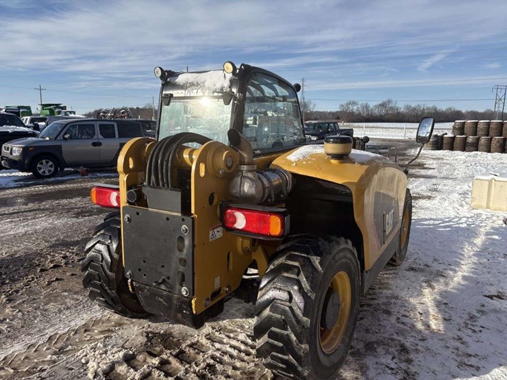 2019-caterpillar-255-image-5