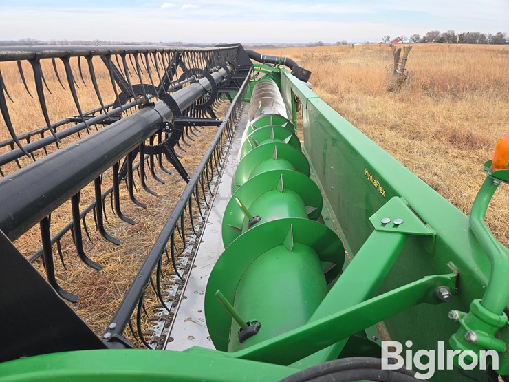 john-deere-630f-image-12