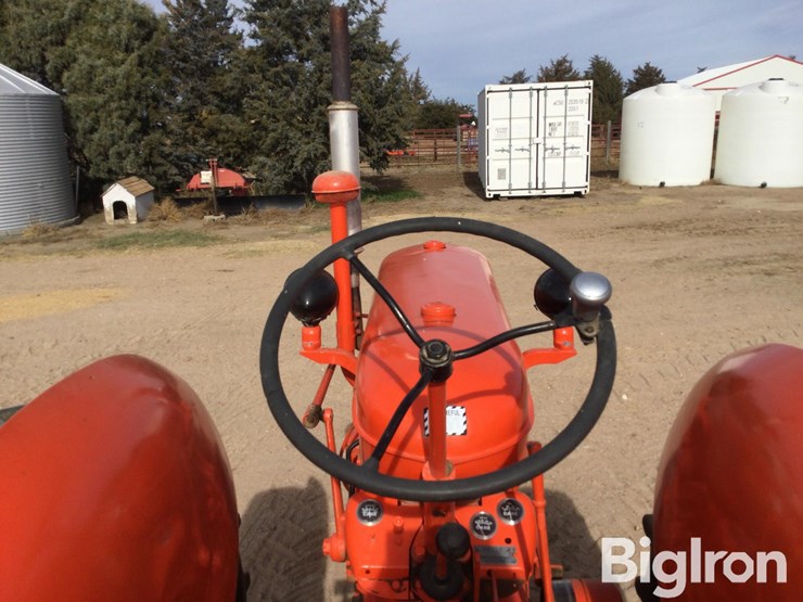 1944-case-sc-2wd-tractor-image-16