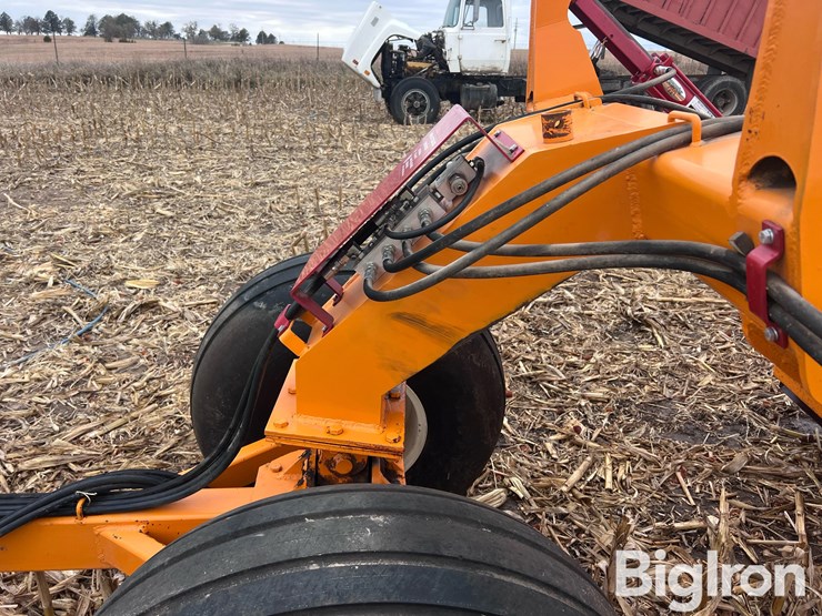 2008-big-dog-8-yard-forced-ejection-pull-type-scraper-image-16