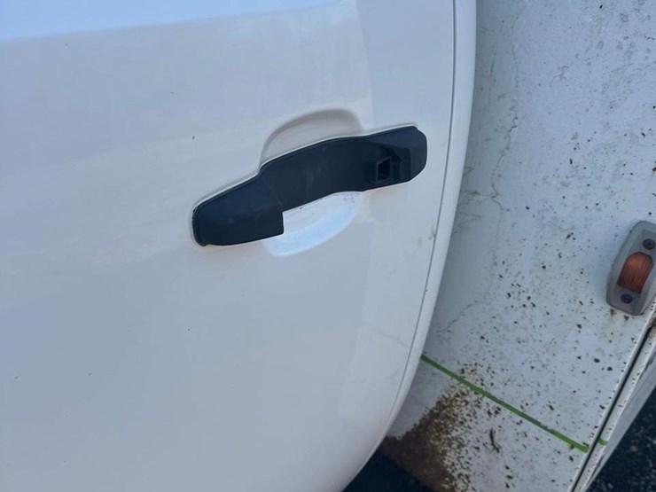 chevrolet-3500hd-image-12