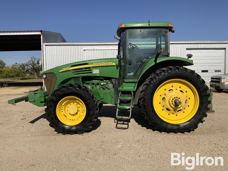 john-deere-7820-image-8