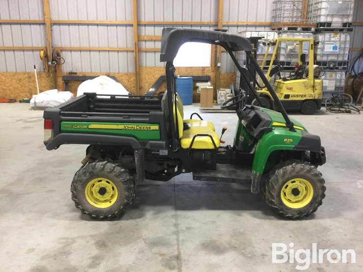 john-deere-gator-image-6