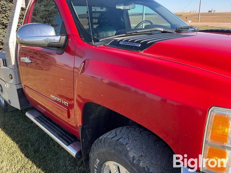 chevrolet-silverado-2500-image-16