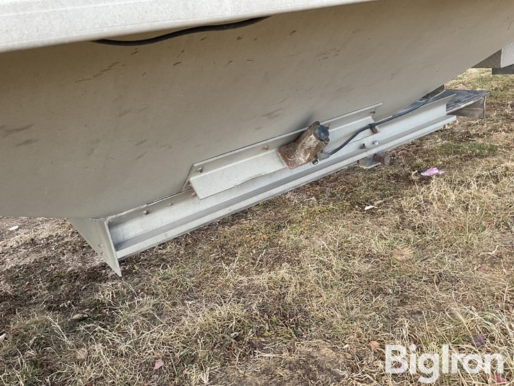 2008-cornhusker-grain-image-19