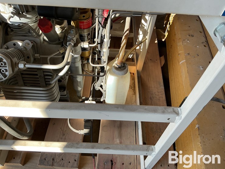 bauer-air-compressor-image-18