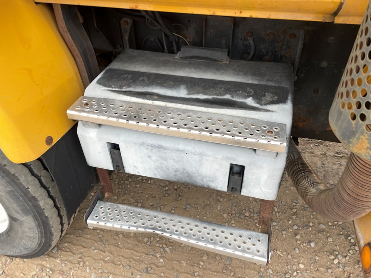 gmc-topkick-image-87