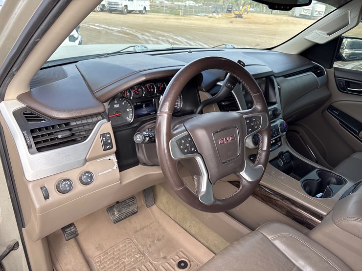 gmc-yukon-image-11