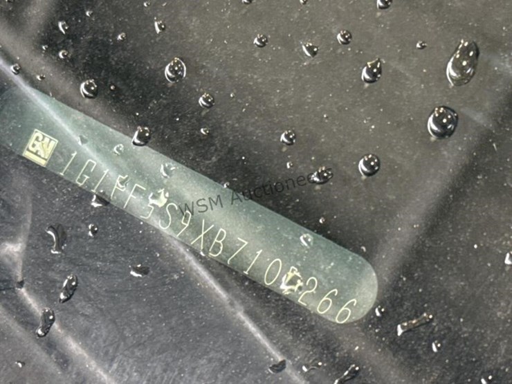 2011-chevrolet-cruze-lt-sdn-image-14