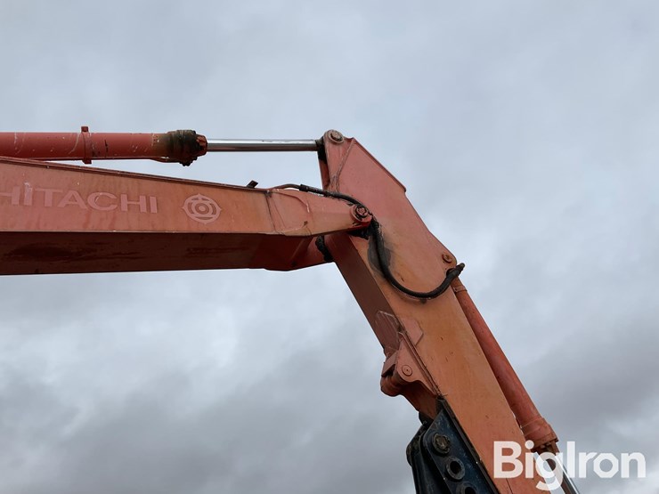 hitachi-ex200-lc-image-12