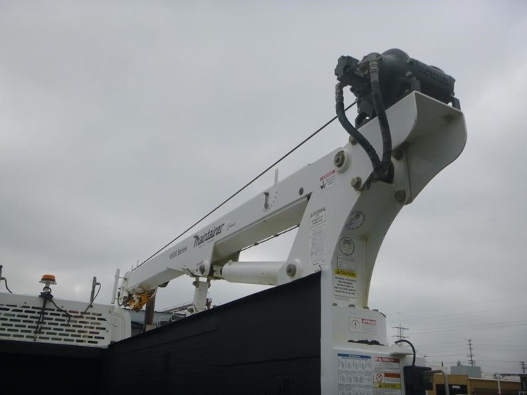 2013-international-durastar-4400-image-7