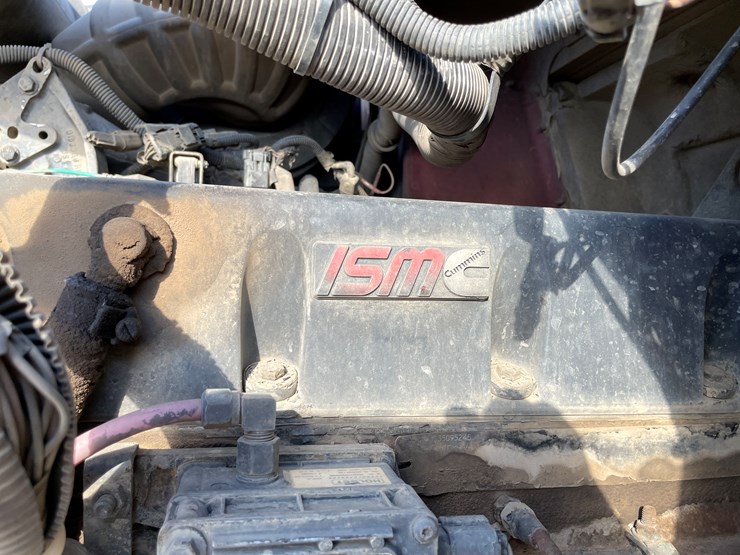 #1105-•-2005-international-5500i-6x4-dump-truck-(has-mn-title)-image-25