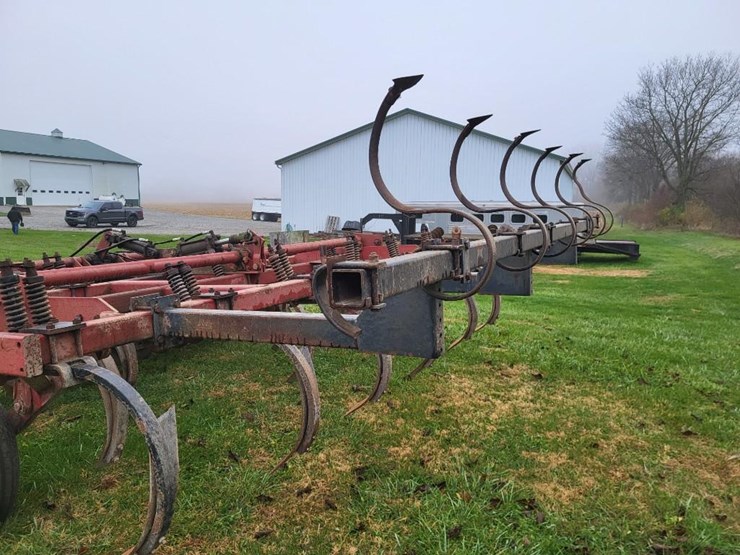 case-ih-6500-image-19