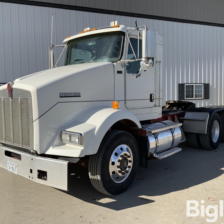 2005 KENWORTH T800B