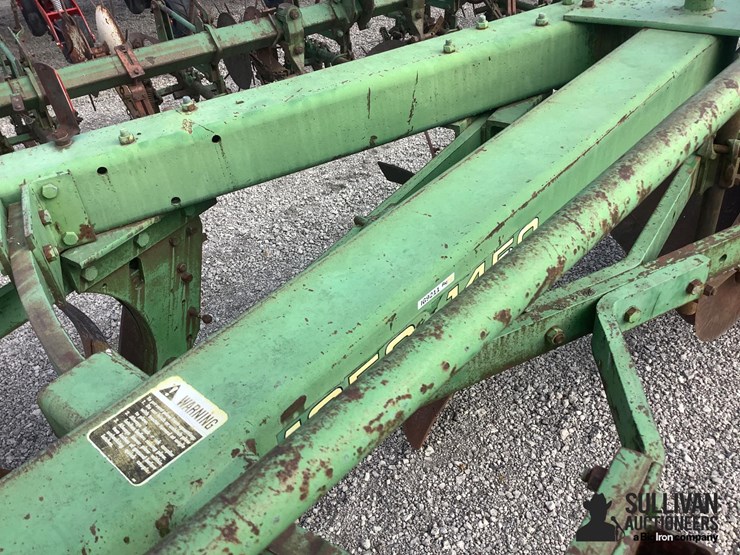 john-deere-1350-1450-image-10