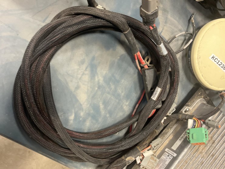 trimble-tmx2050-image-10