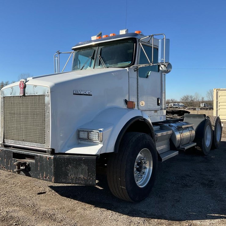 KENWORTH T800