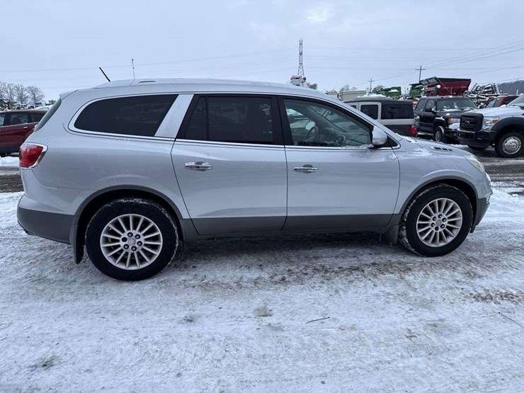 buick-enclave-image-6