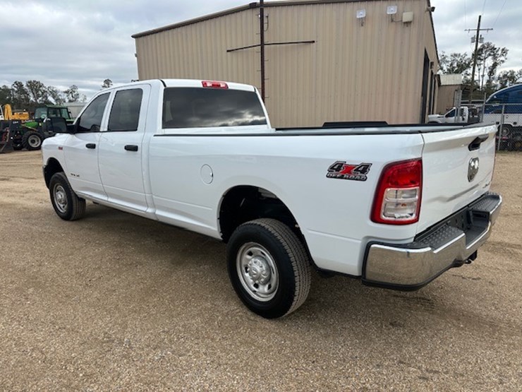 2022-dodge-ram-2500-image-4