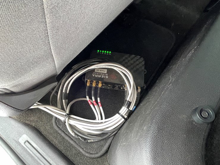 #1167-•-2016-chevrolet-colorado-pickup-truck-(has-wi-title)-image-37