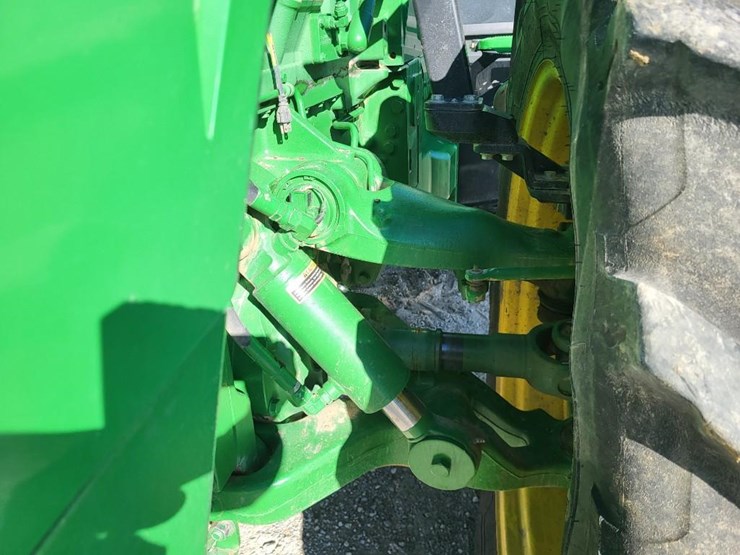 john-deere-8335r-image-12