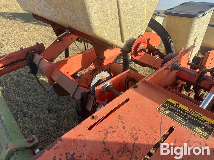allis-chalmers-330-image-14