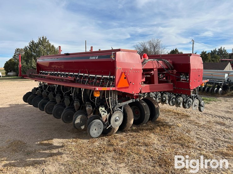 case-ih-5500-image-7