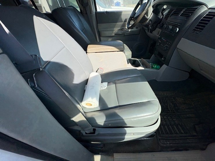 2007-dodge-durango-image-32