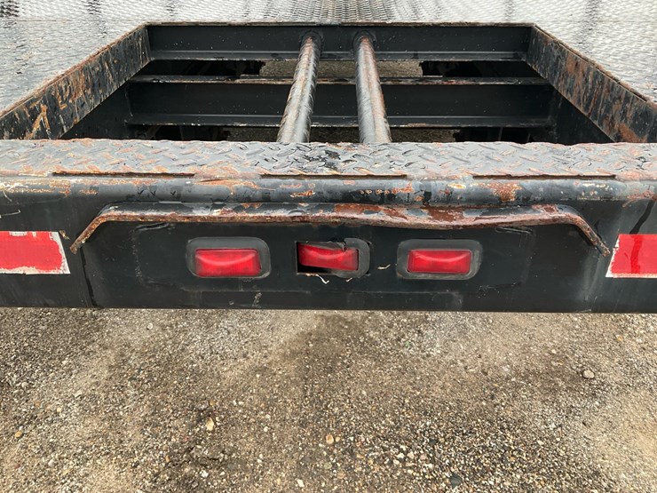 #2150-•-2017-roadster-trailer-with-a-farma-c6,-3-g2-loader-image-22