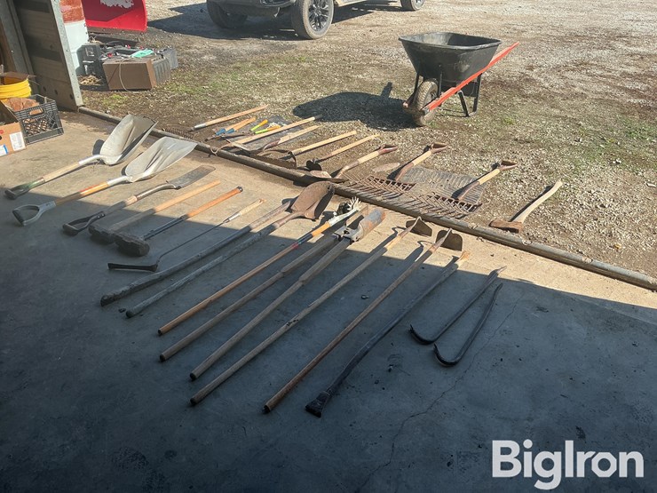 lawn-&-garden-equipment-image-1