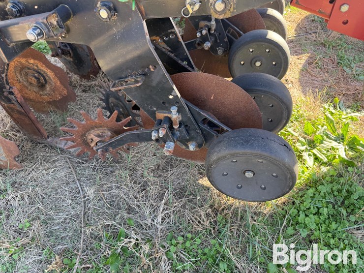 redball-2000-image-19