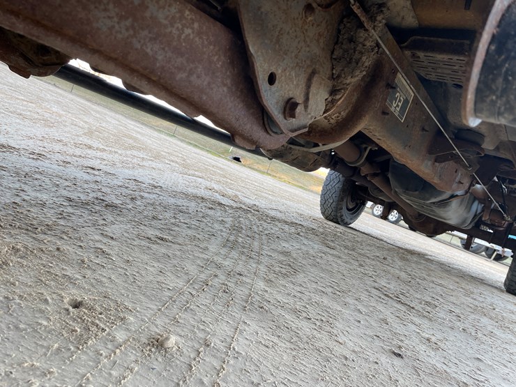 ford-f250-xl-image-25