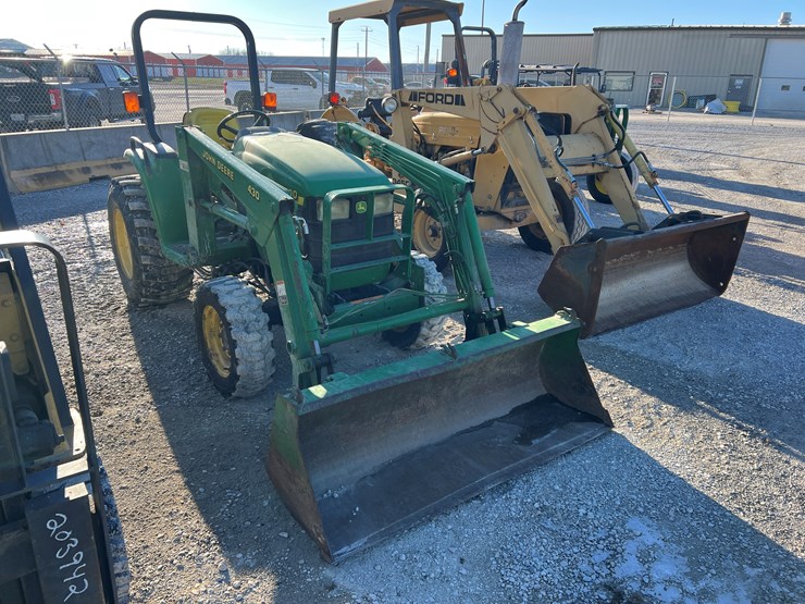 john-deere-4400-image-18