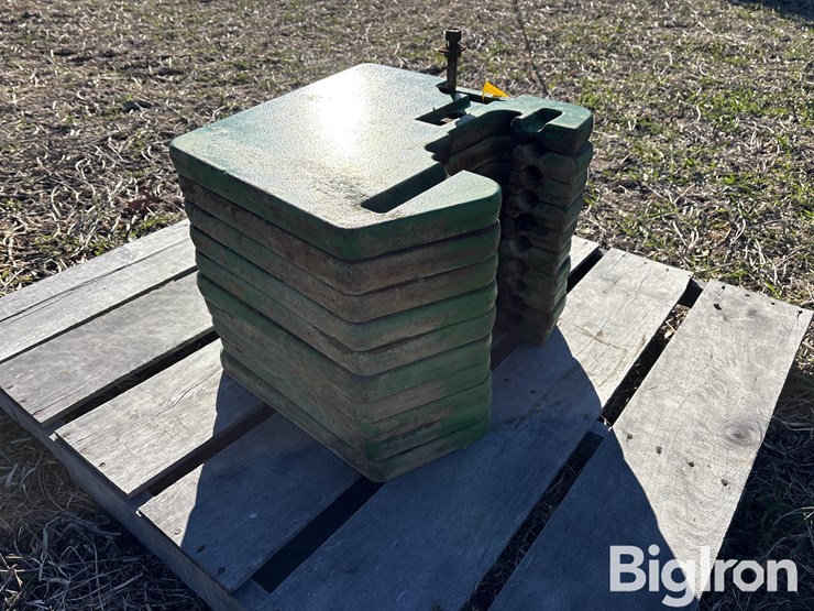 john-deere-10-image-3