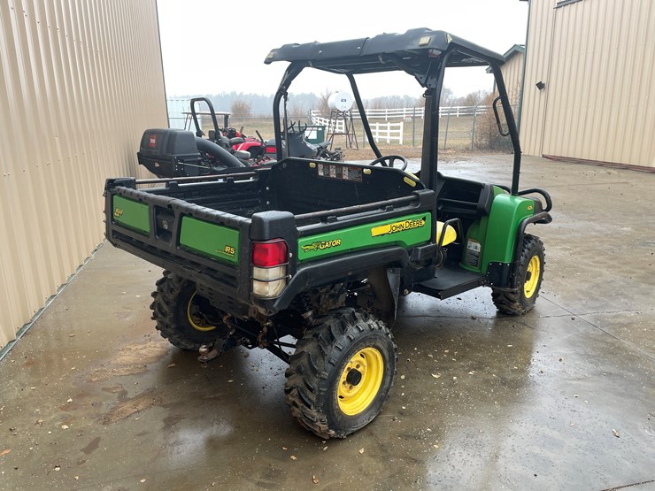 john-deere-gator-image-4