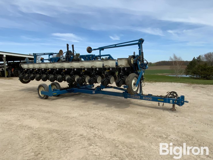 kinze-3600-image-3