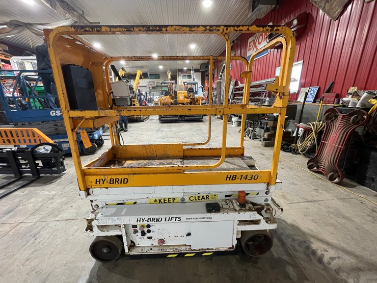 2016-hy-brid-lifts-hb-1430-image-8