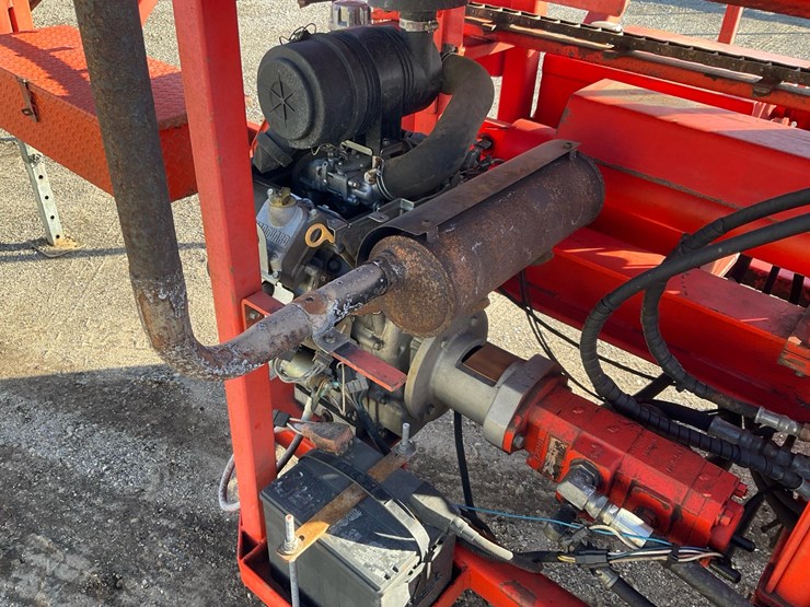 blockbuster-14-12-image-12